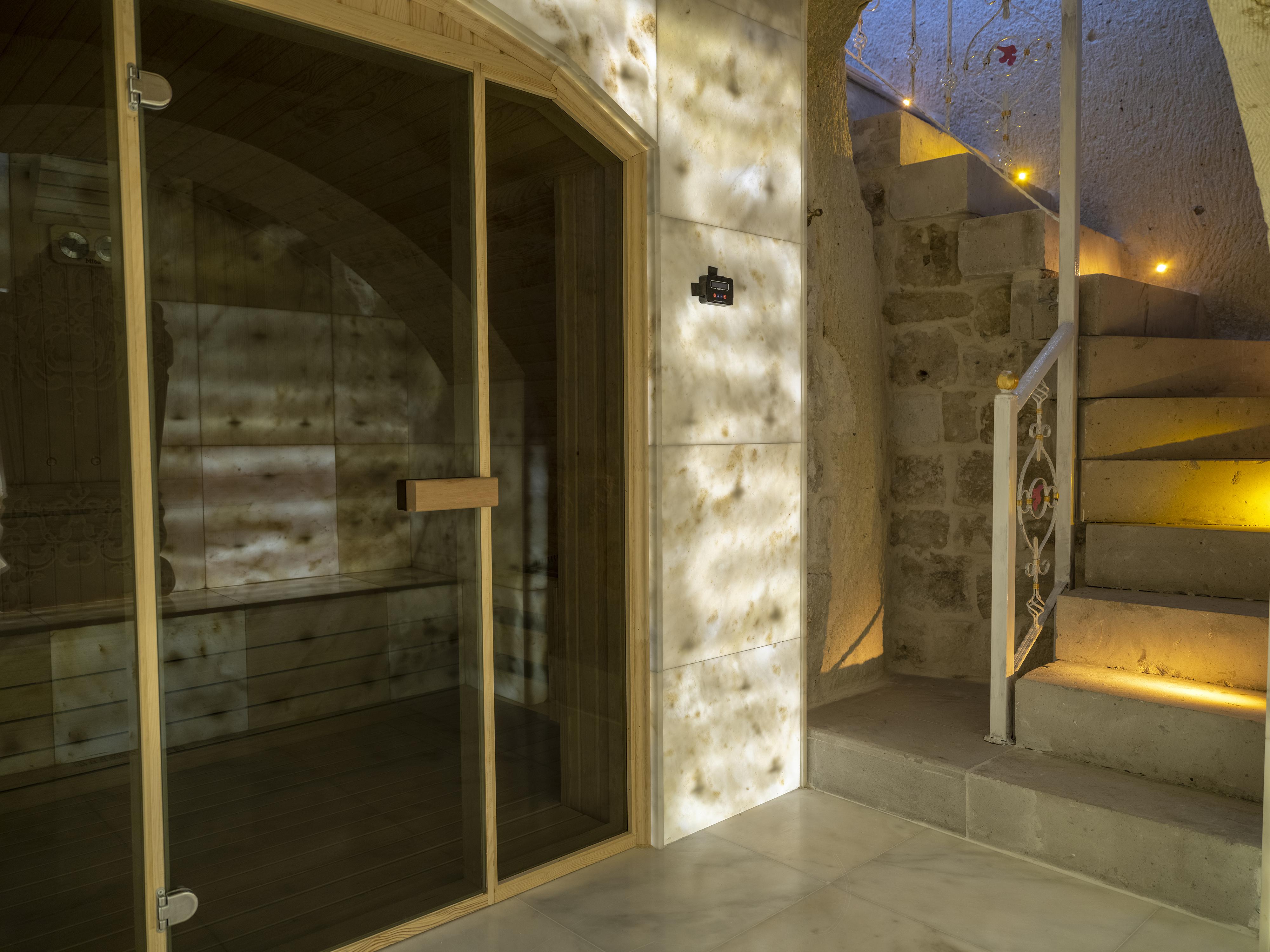Elika Cave Suites & Spa เกอเรเม ภายนอก รูปภาพ