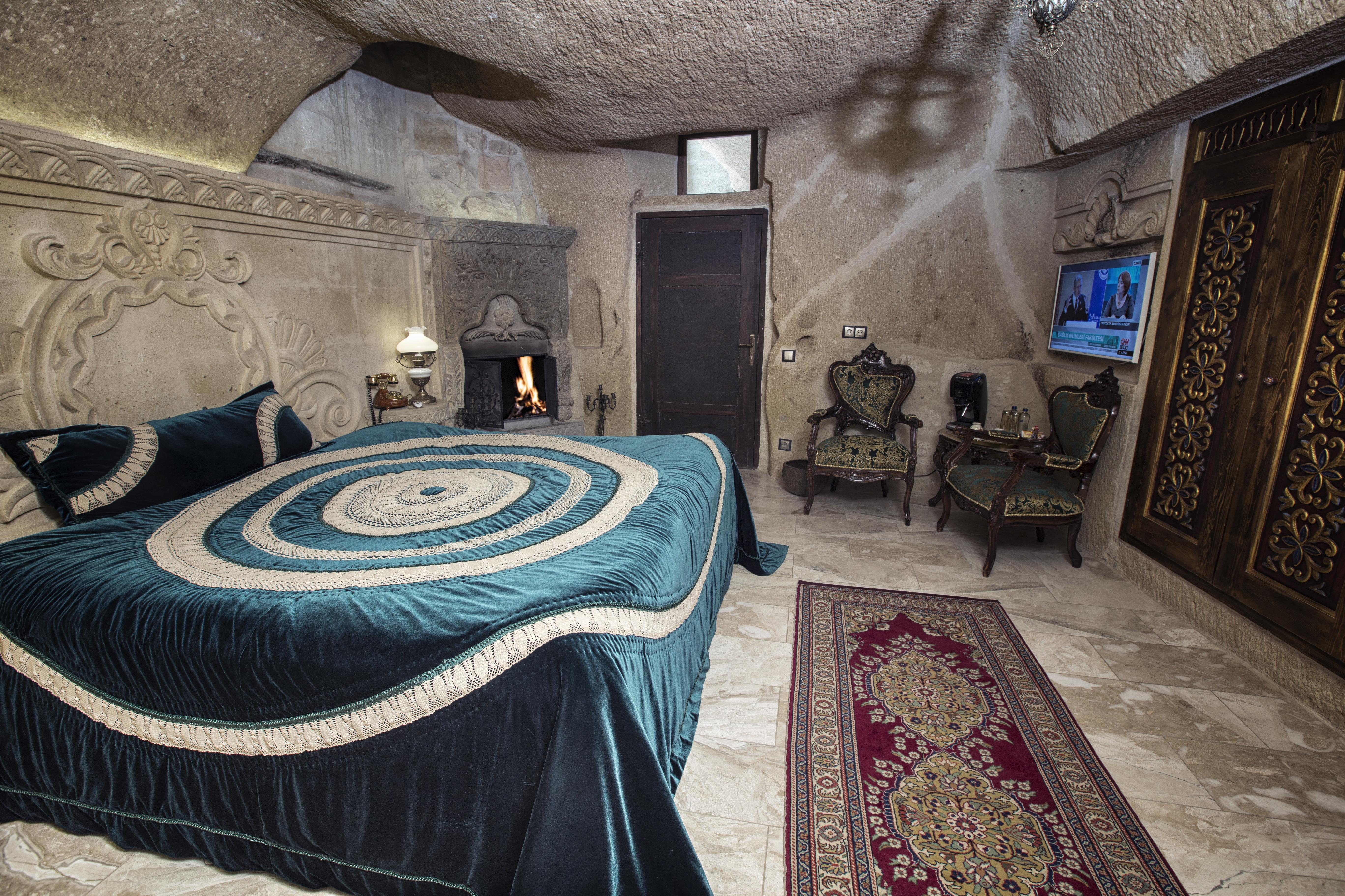 Elika Cave Suites & Spa เกอเรเม ภายนอก รูปภาพ