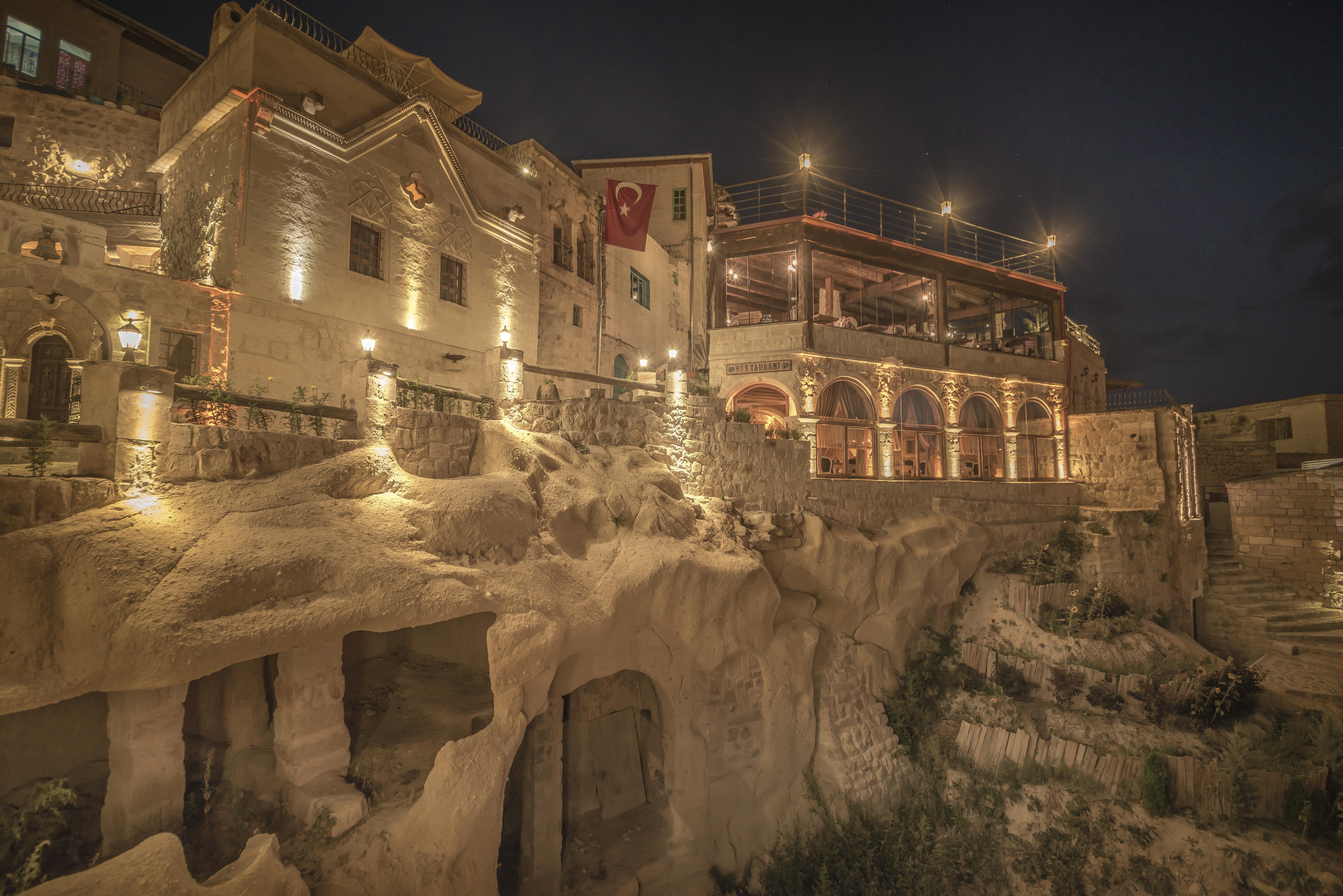 Elika Cave Suites & Spa เกอเรเม ภายนอก รูปภาพ